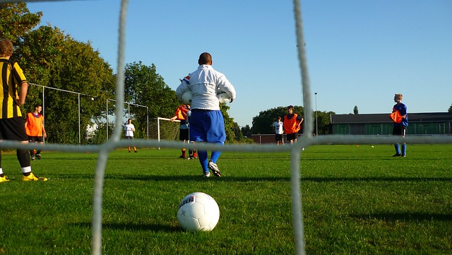 力不言而喻 力不言而喻