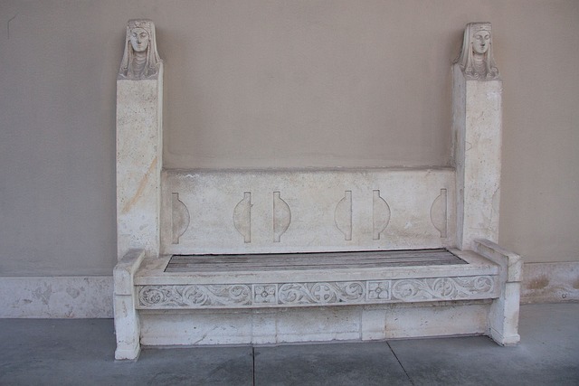 利刃般锐利 利刃般锐利